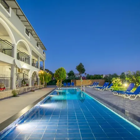 Apartment Brunswick - Pool & Beach