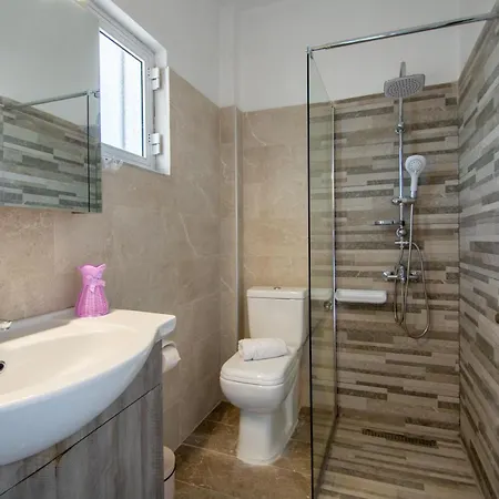 Apartment Brunswick - Pool & Beach