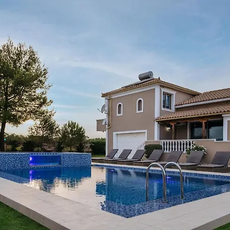 Paradise Villa