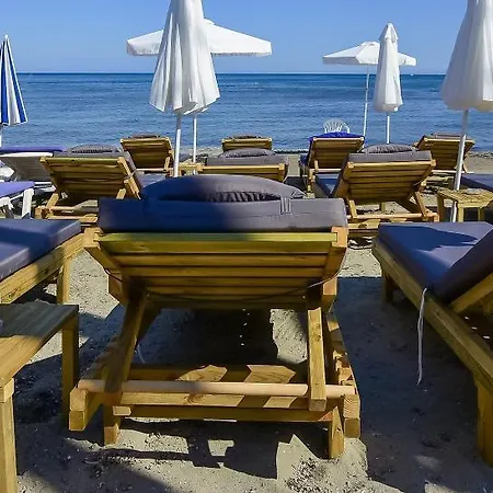 Bed & Breakfast Casa Del Mar 3*