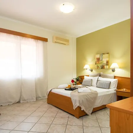 Spira & In The Heart Of Apartment