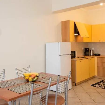 Spira & In The Heart Of Apartment *