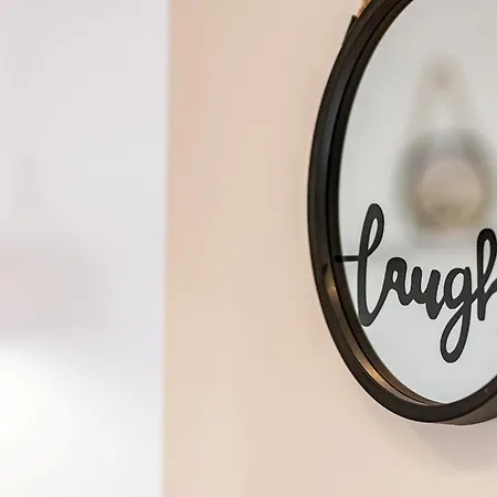 Moon Boutique * Laganas