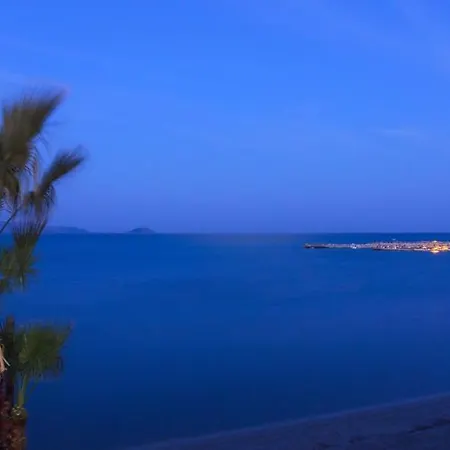 Nel Mare Apartment *