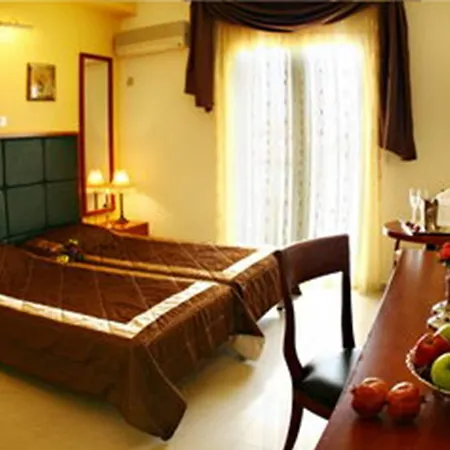 Ionis Art Hotel