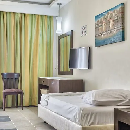 Hotel Majestic &