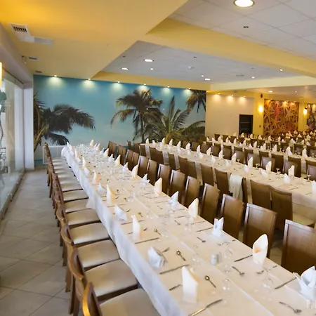 Majestic & Hotel 4*
