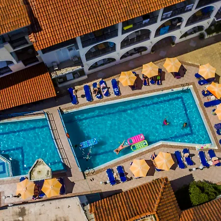 Vossos Aparthotel 2*
