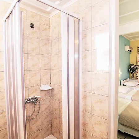 Blue Palm Hotel 2*
