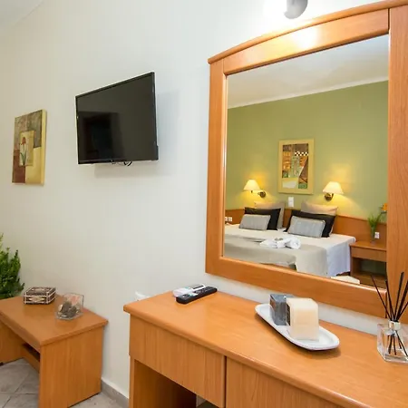 Spira & In The Heart Of Apartment