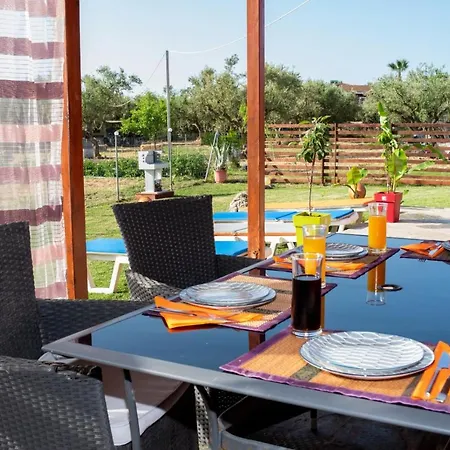 Konstantinos Holidays House * Laganas
