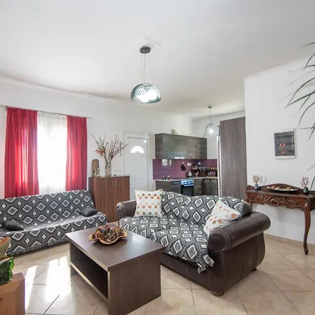 Konstantinos Holidays House Villa