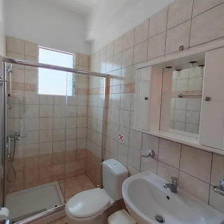 Aparthotel Galini & *