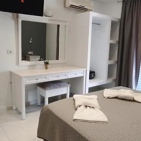 Zen Aparthotel