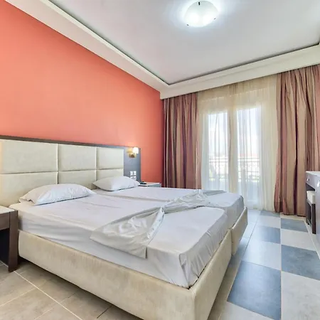 Majestic & Hotel Laganas