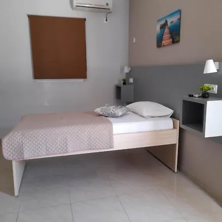 Aza Apartment