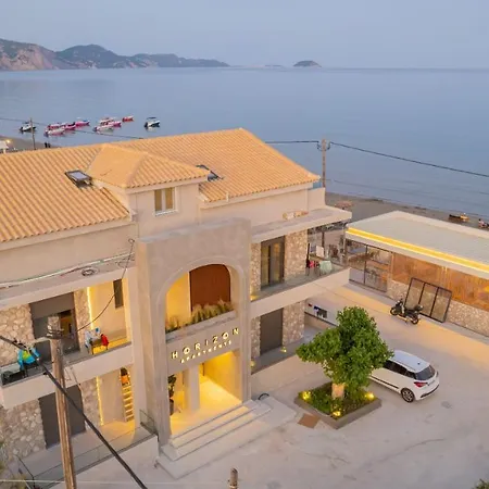 Hotel Horizon - Beachfront Luxury, By Zantewize