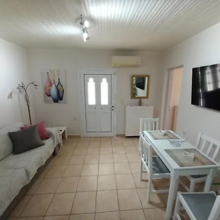Pythari Holiday home *