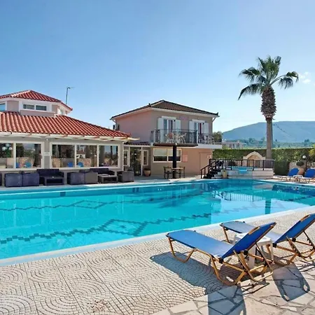 Rivulet Apartment