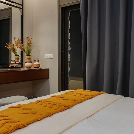 Horizon - Beachfront Luxury, By Zantewize Hotel