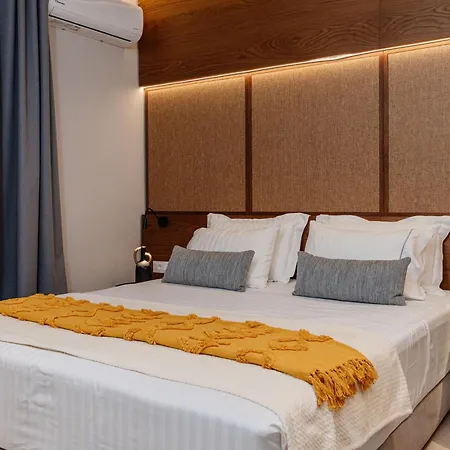 Horizon - Beachfront Luxury, By Zantewize Hotel