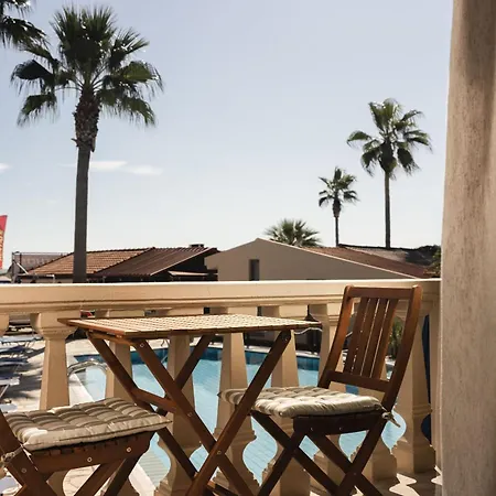 Manthos Beachfront * Laganas