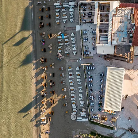 Horizon - Beachfront Luxury, By Zantewize Laganas