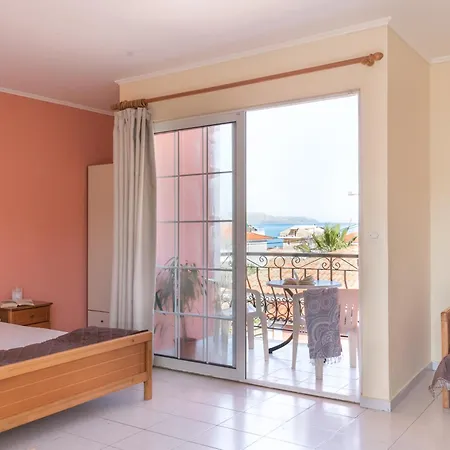 Socrates Guest house Laganas