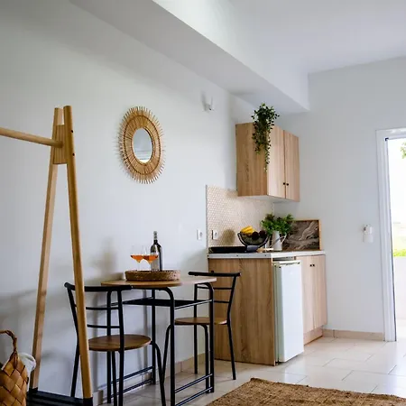Tesys And Apartment *