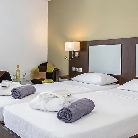 White Olive Premium Hotel