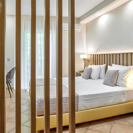 Hotel White Olive Premium 4*
