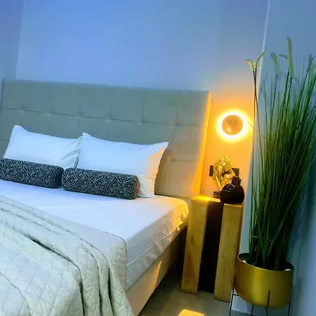 Moon Boutique Laganas