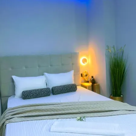Moon Boutique Apartment *