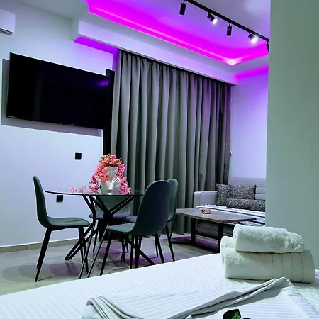 Moon Boutique Apartment