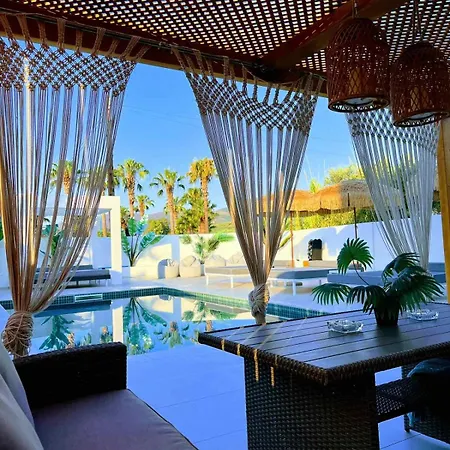 Moon Boutique Apartment Laganas