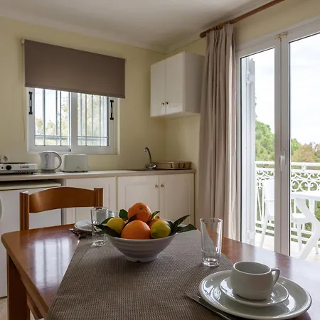 Holidays Hotel
