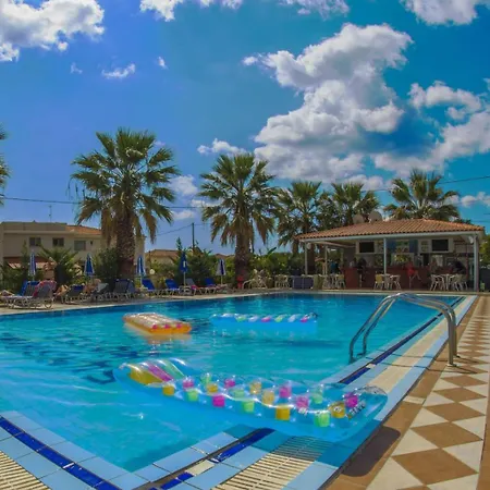 Holidays Hotel 2*