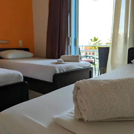 Aparthotel Galini & *