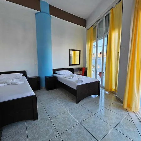 Aparthotel Galini & *
