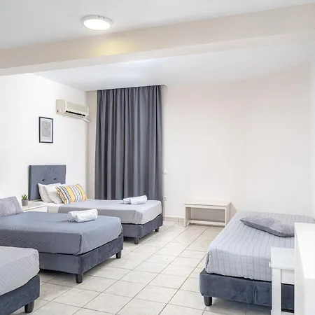 Blue Palm Hotel