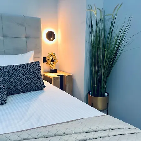 Apartment Moon Boutique
