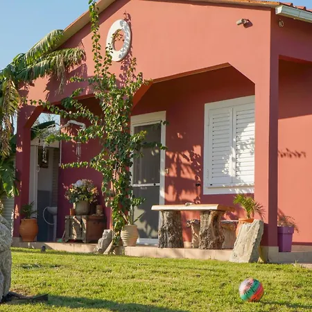 Konstantinos Holidays House Villa