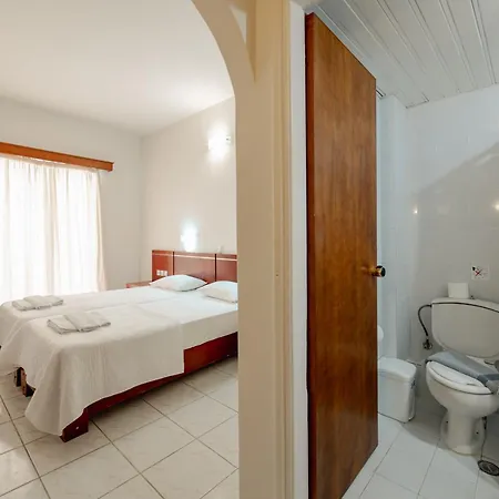 Hotel Canadian Laganas