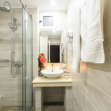 Apartment Mouria &