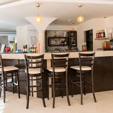 Zante Plaza Hotel&apartments