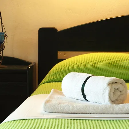 Phoenix Aparthotel 2*