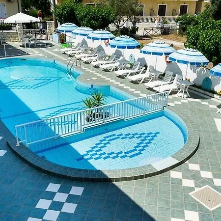 Hotel Anna & 2*