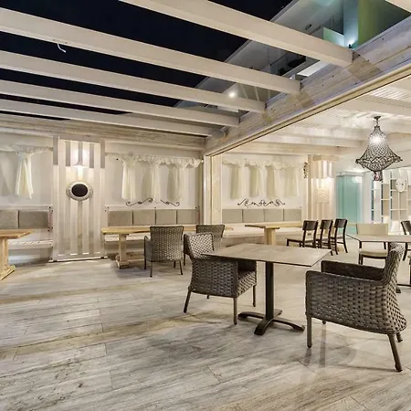 Mandala Seafront Hotel 3*