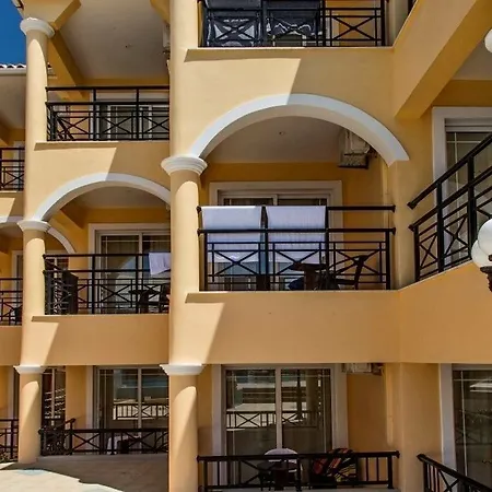 Hotel White Olive Premium 4*