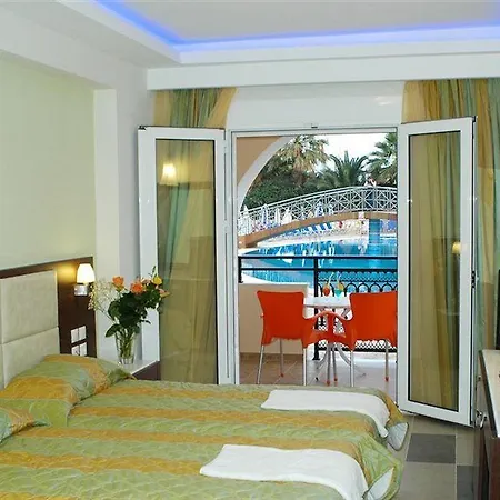 Hotel Majestic &